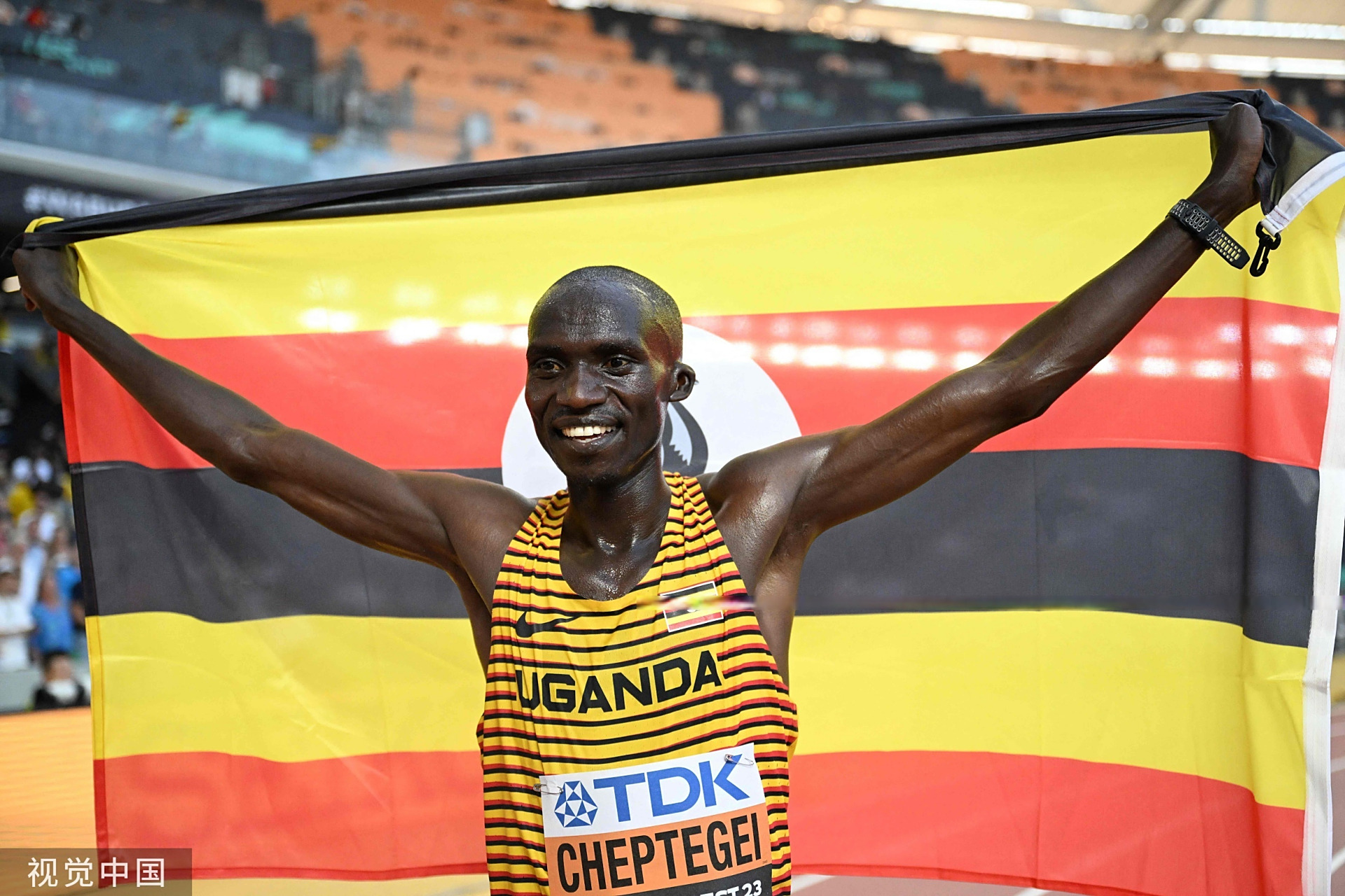 开云体育app-包含乌干达选手受挫，振奋信心的词条