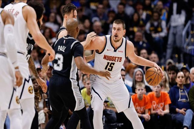 开云体育APP下载-包含雷霆鏖战波兰男篮，麦科勒姆打破历史纪录的词条