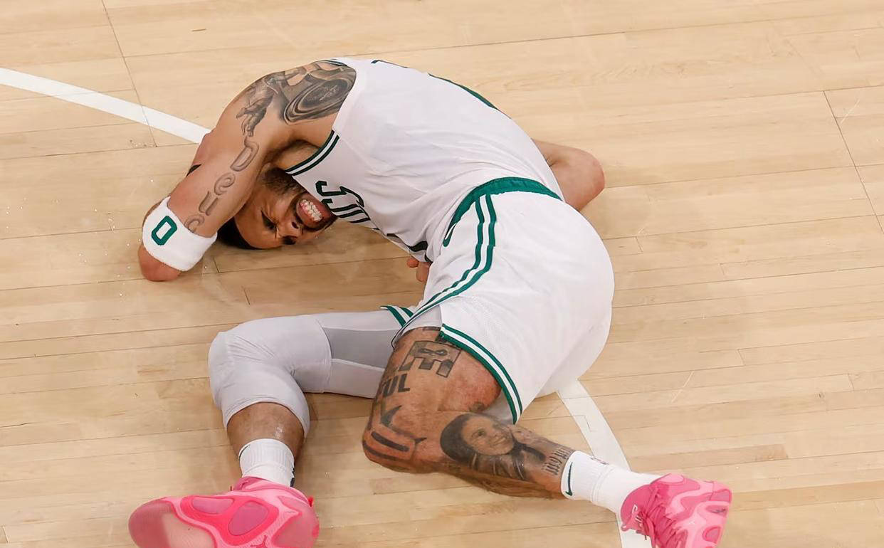 雄鹿B队完胜独行侠，塔图姆高光表现的简单介绍