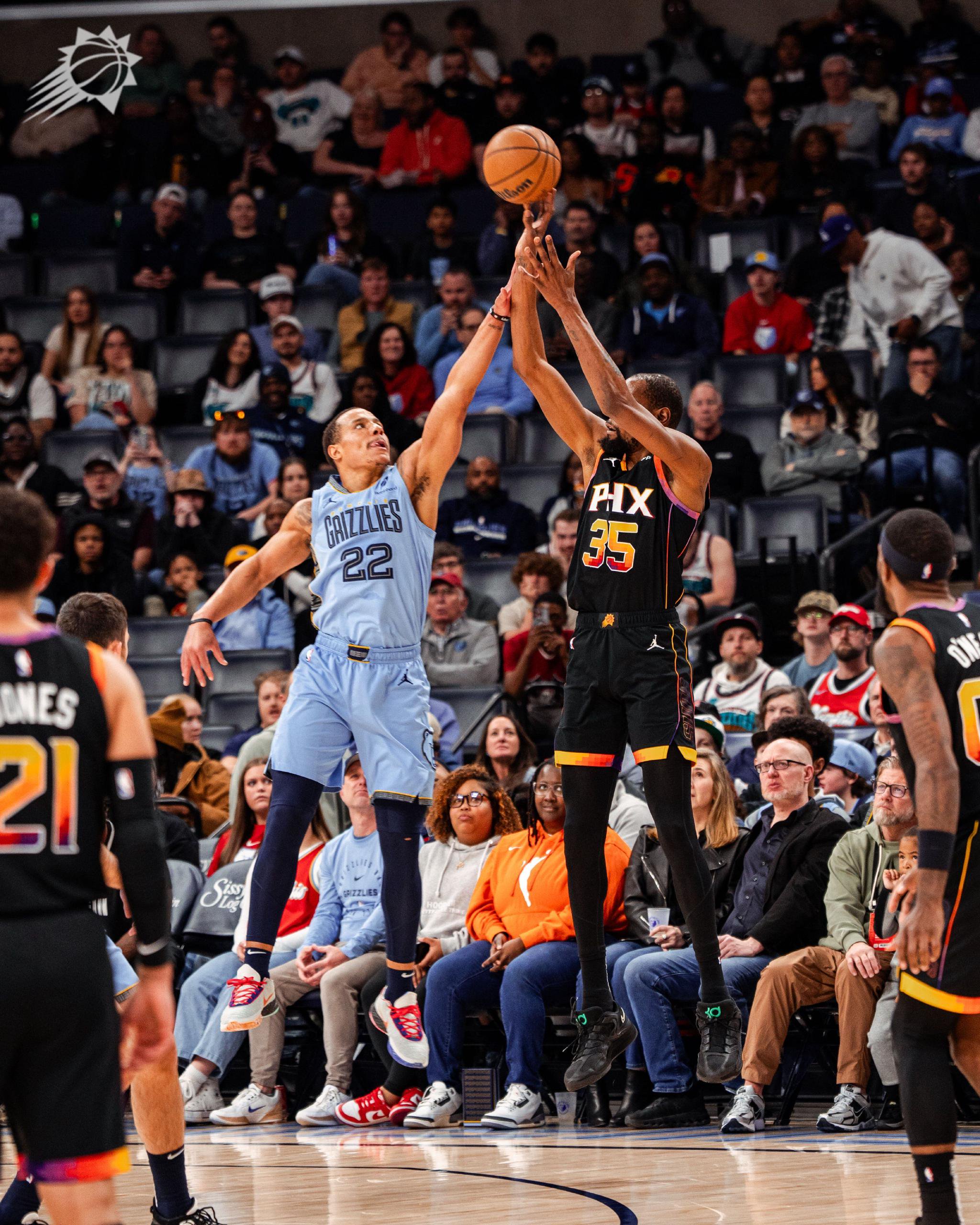 马刺轻取灰熊，杜兰特高光表现