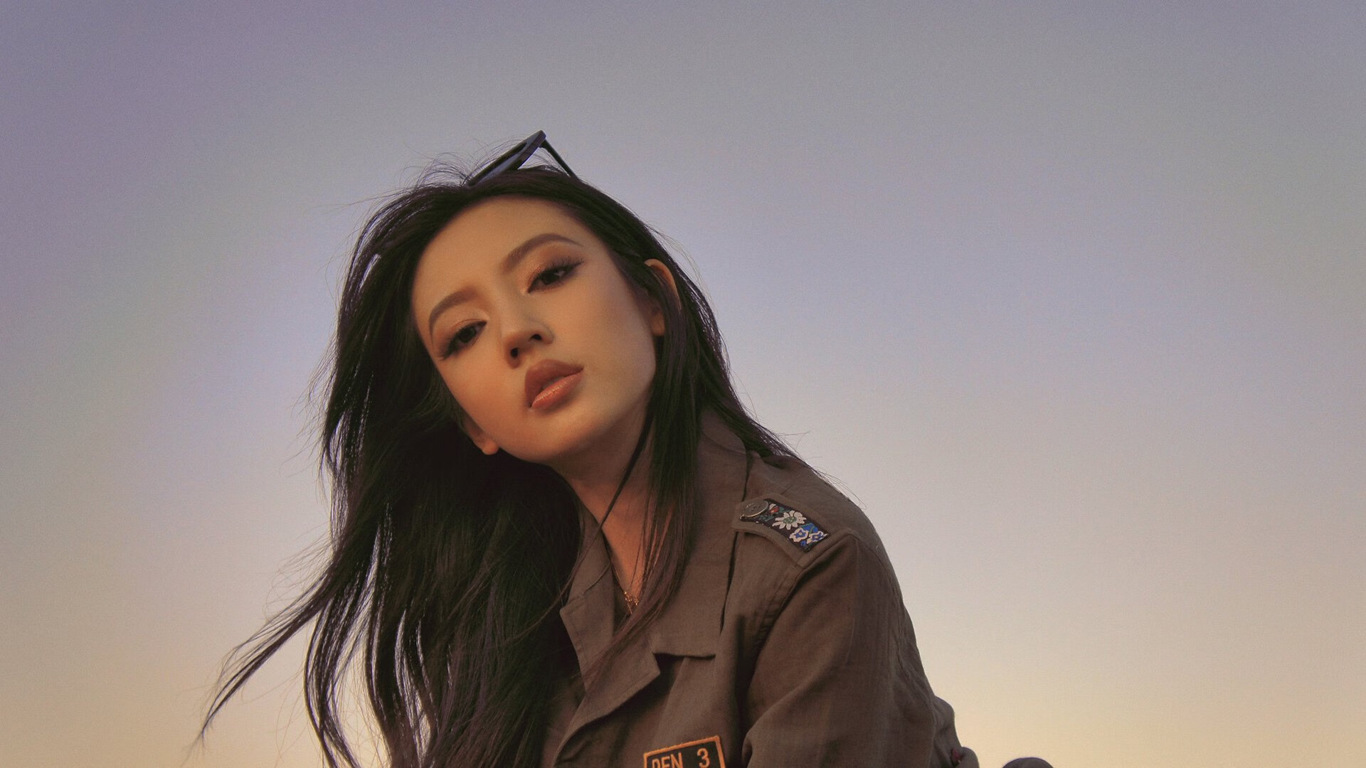 绿洲奇迹，当沙特速胜巴西，富安健洋如何一肩扛起全队