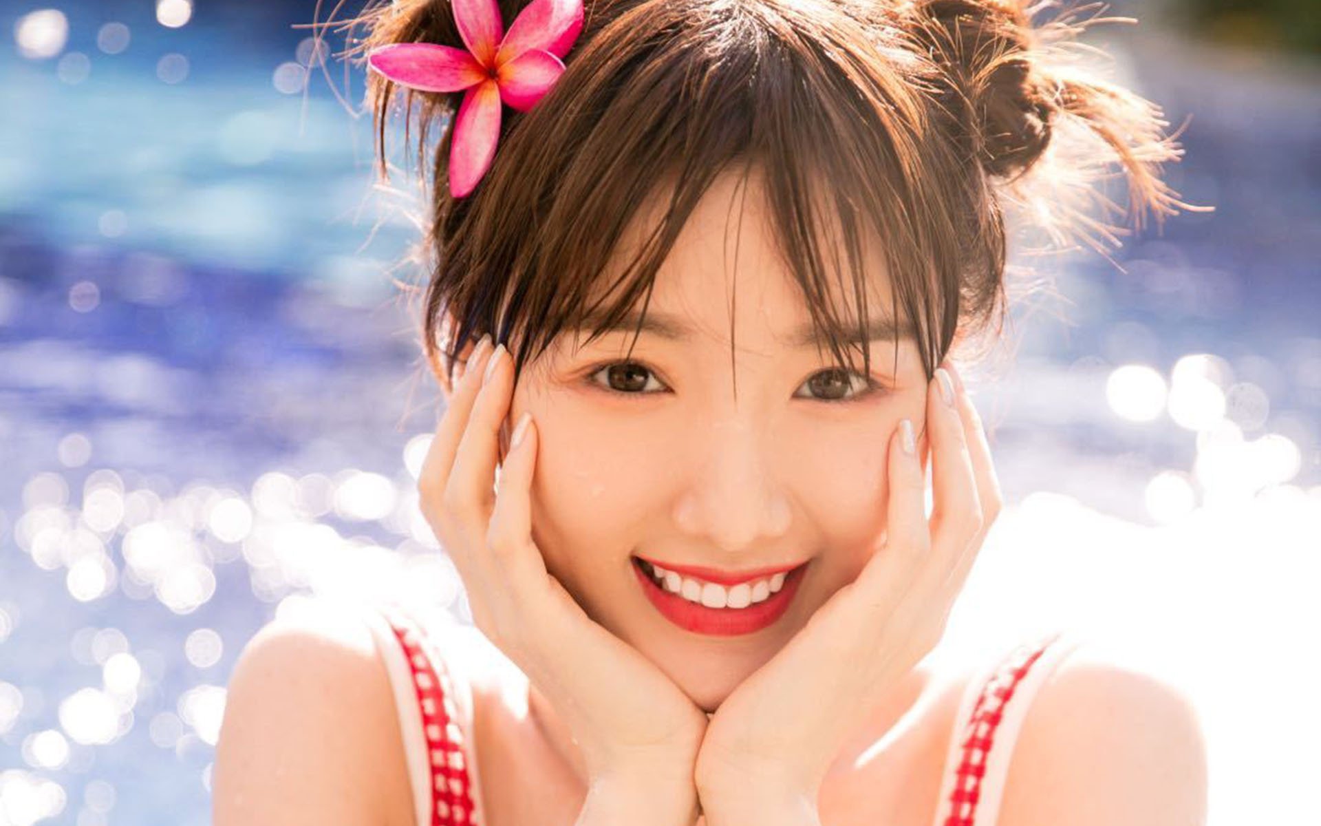 赛道与球场的生死时速，当维斯塔潘超越汉密尔顿，鹈鹕用铁锁横江