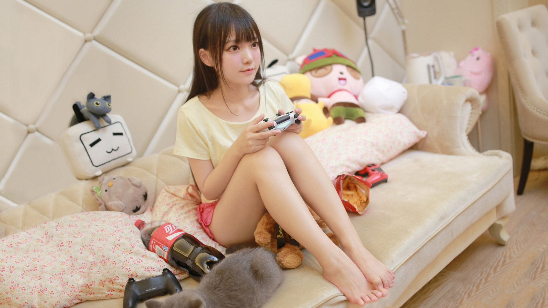 终场绝杀,西班牙车手在F1年度争冠焦点战中最后时刻力克塞内加尔黑马